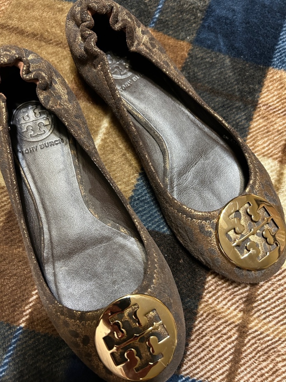 Tory Burch Brown Logo Round-Toe Ballet Flats with Gold Emblem